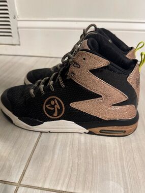 Zumba Air shimmer high tops sneakers.